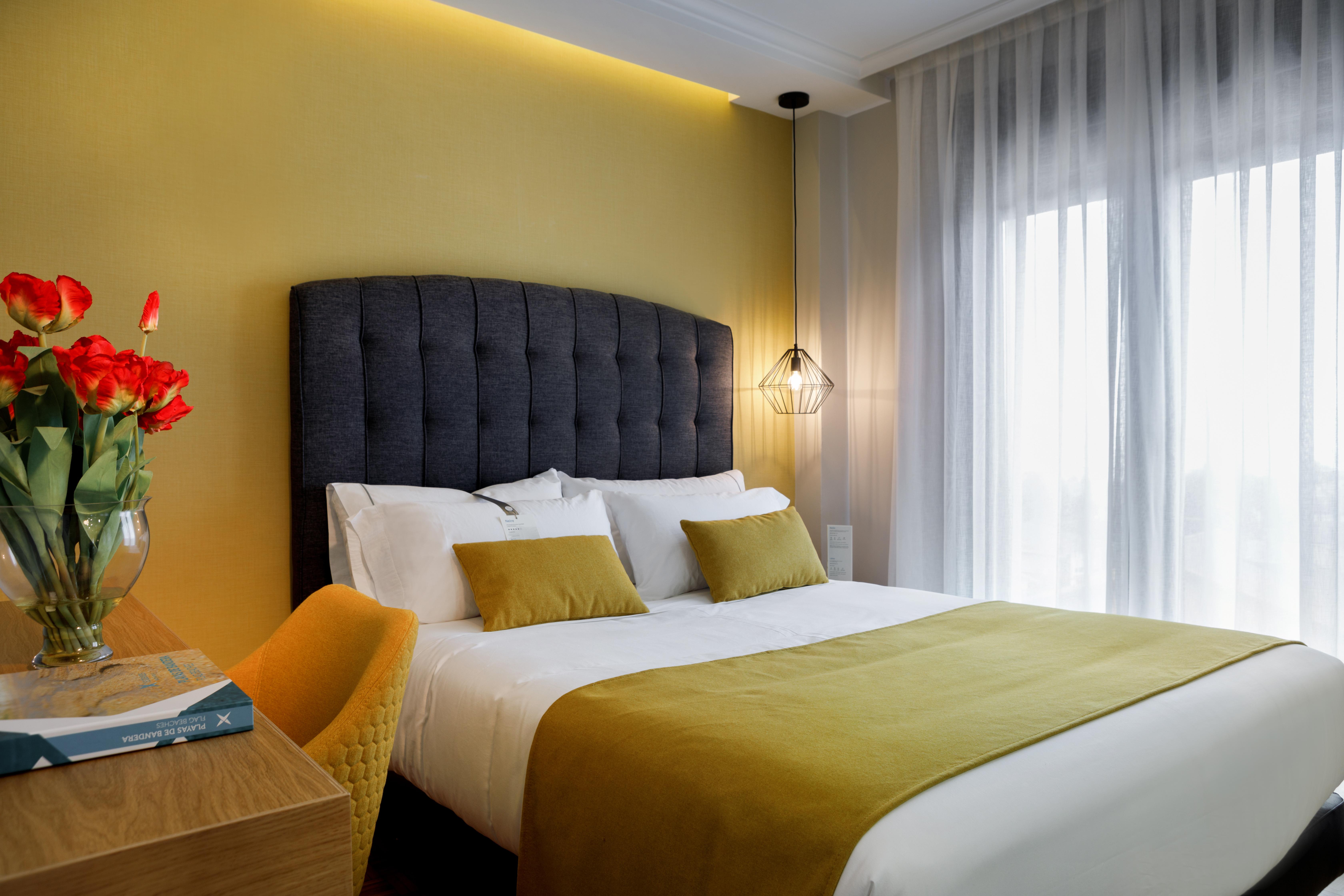 Hotel Val Convention Нигран Экстерьер фото